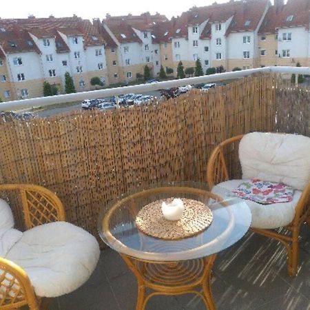 Jasne Czyste I Zadbane Mieszkanie Blisko Lotniska 格但斯克 外观 照片